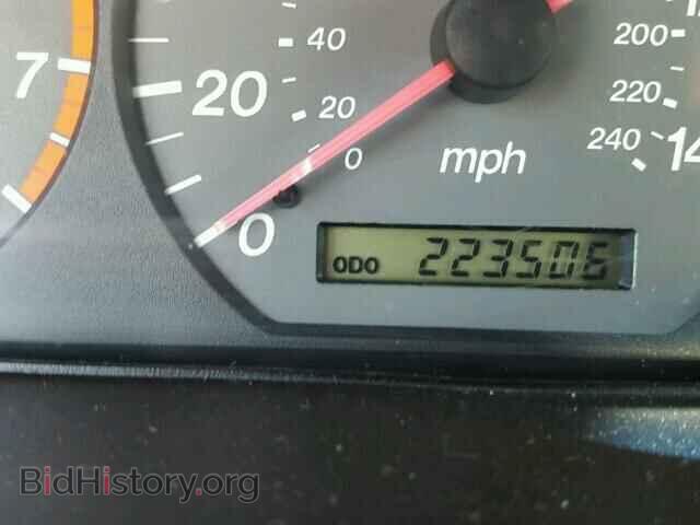 2000 MAZDA 626 - VIN: 1YVGF22C0Y5104707 - Фото 8
