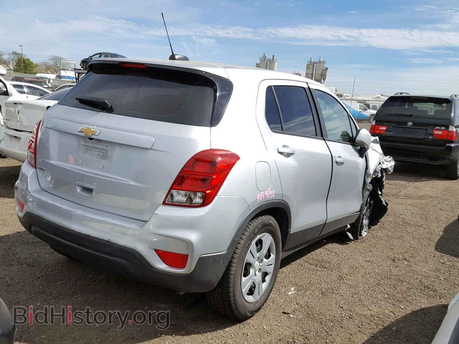 2017 CHEVROLET TRAX - VIN: KL7CJKSB3HB203370 - Фото 4