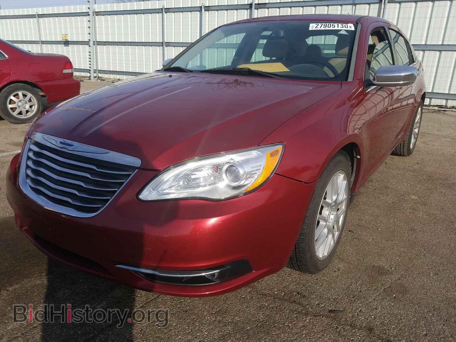 2013 CHRYSLER 200 - VIN: 1C3CCBCG2DN600878 - Фото 2