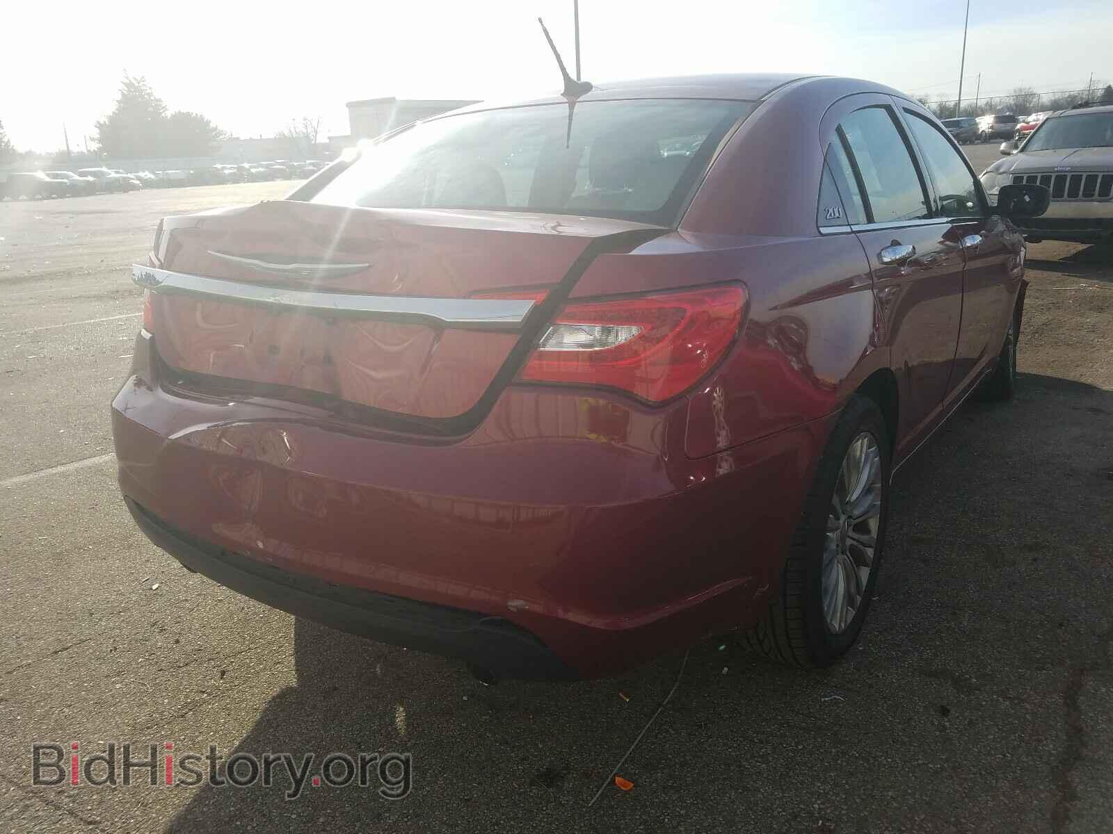 2013 CHRYSLER 200 - VIN: 1C3CCBCG2DN600878 - Фото 4