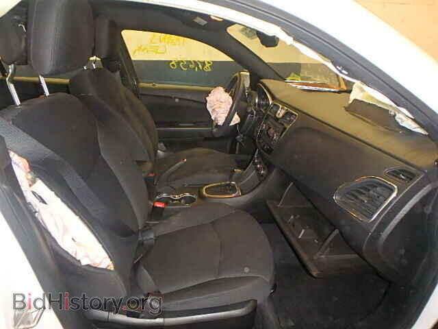2013 CHRYSLER 200 - VIN: 1C3CCBAG0DN721525 - Фото 5