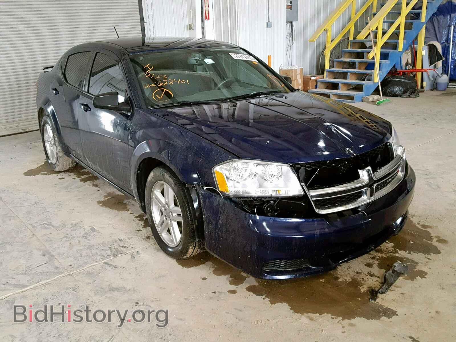 Photo  - DODGE AVENGER 2013