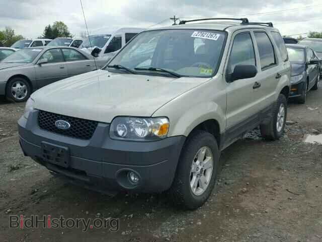 2005 FORD ESCAPE - VIN: 1FMYU93155KB68322 - Фото 2