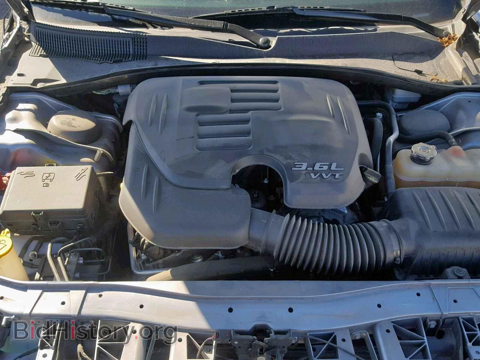 2014 CHRYSLER 300 - VIN: 2C3CCABG3EH352534 - Фото 7