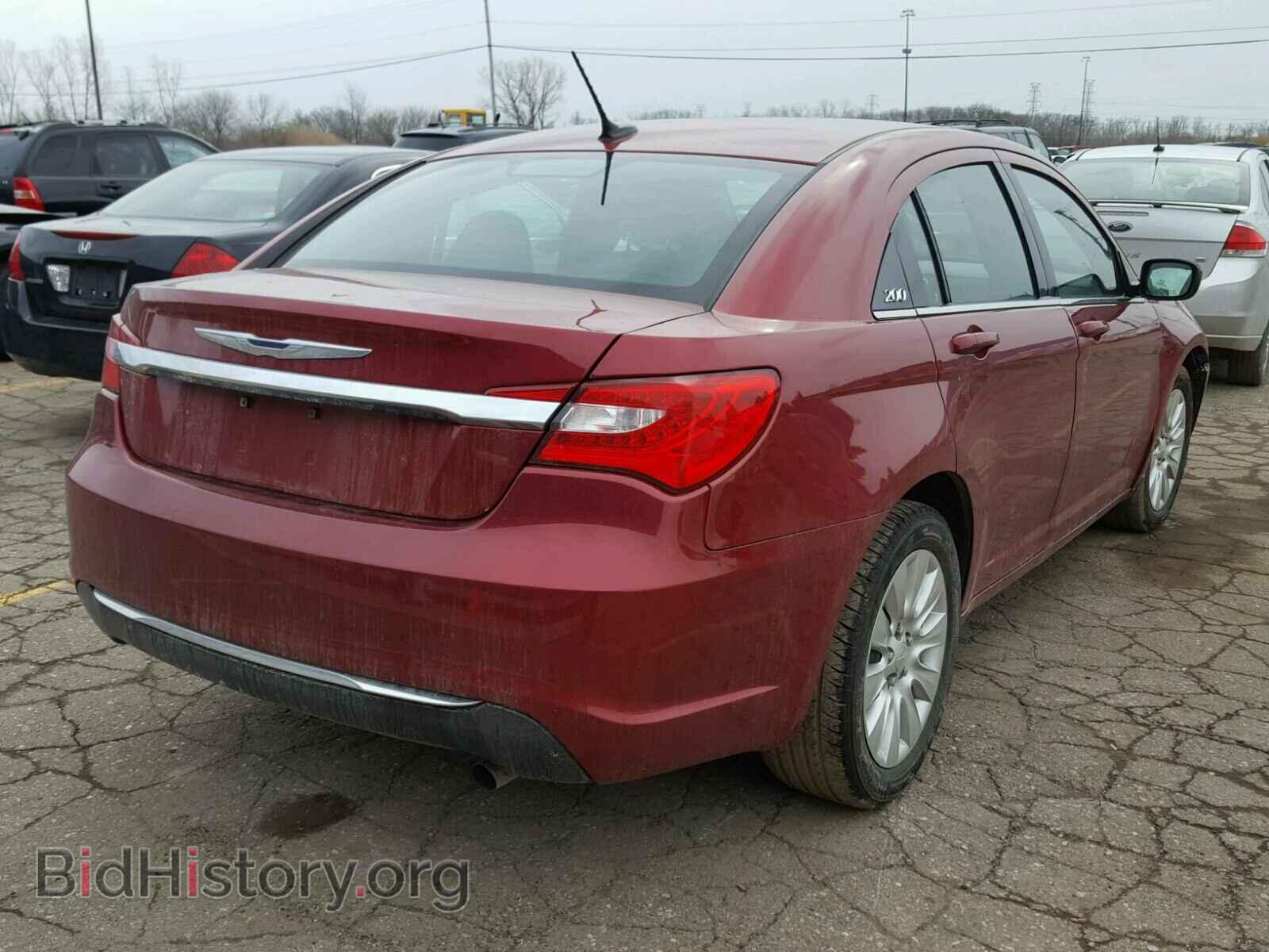 2012 CHRYSLER 200 - VIN: 1C3CCBAB8CN320582 - Фото 4