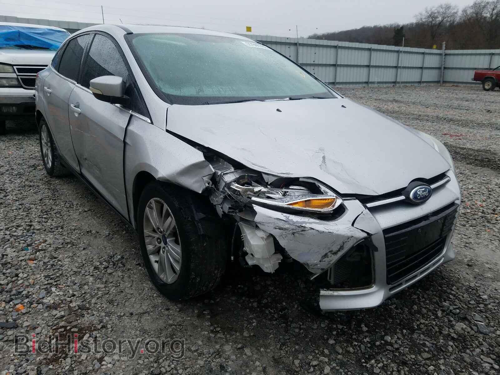 Photo 1FAHP3H28CL183842 - FORD FOCUS 2012
