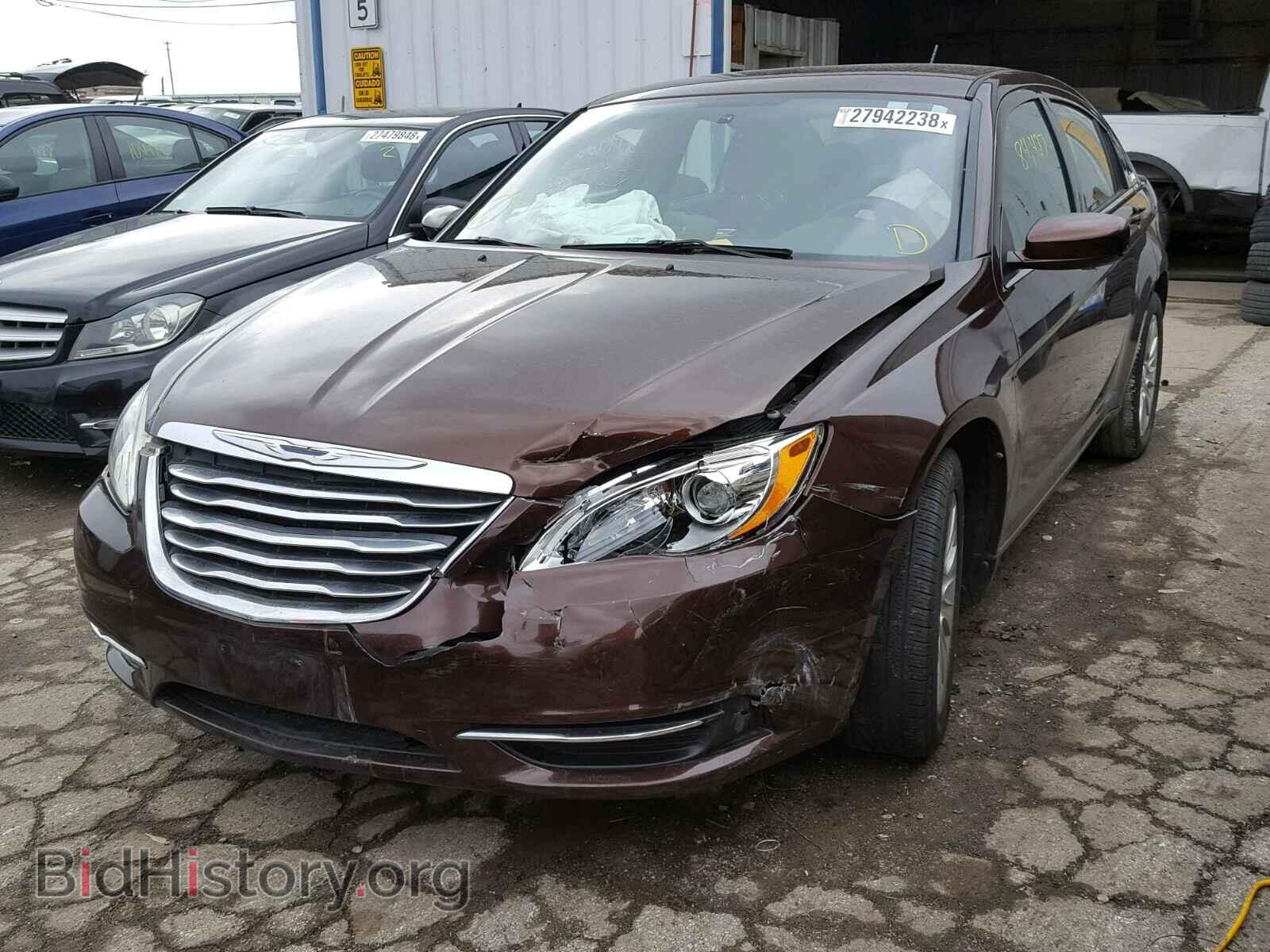 2013 CHRYSLER 200 - VIN: 1C3CCBABXDN761938 - Photo 2