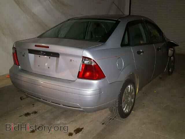 2005 FORD FOCUS - VIN: 1FAFP34N75W109739 - Фото 4