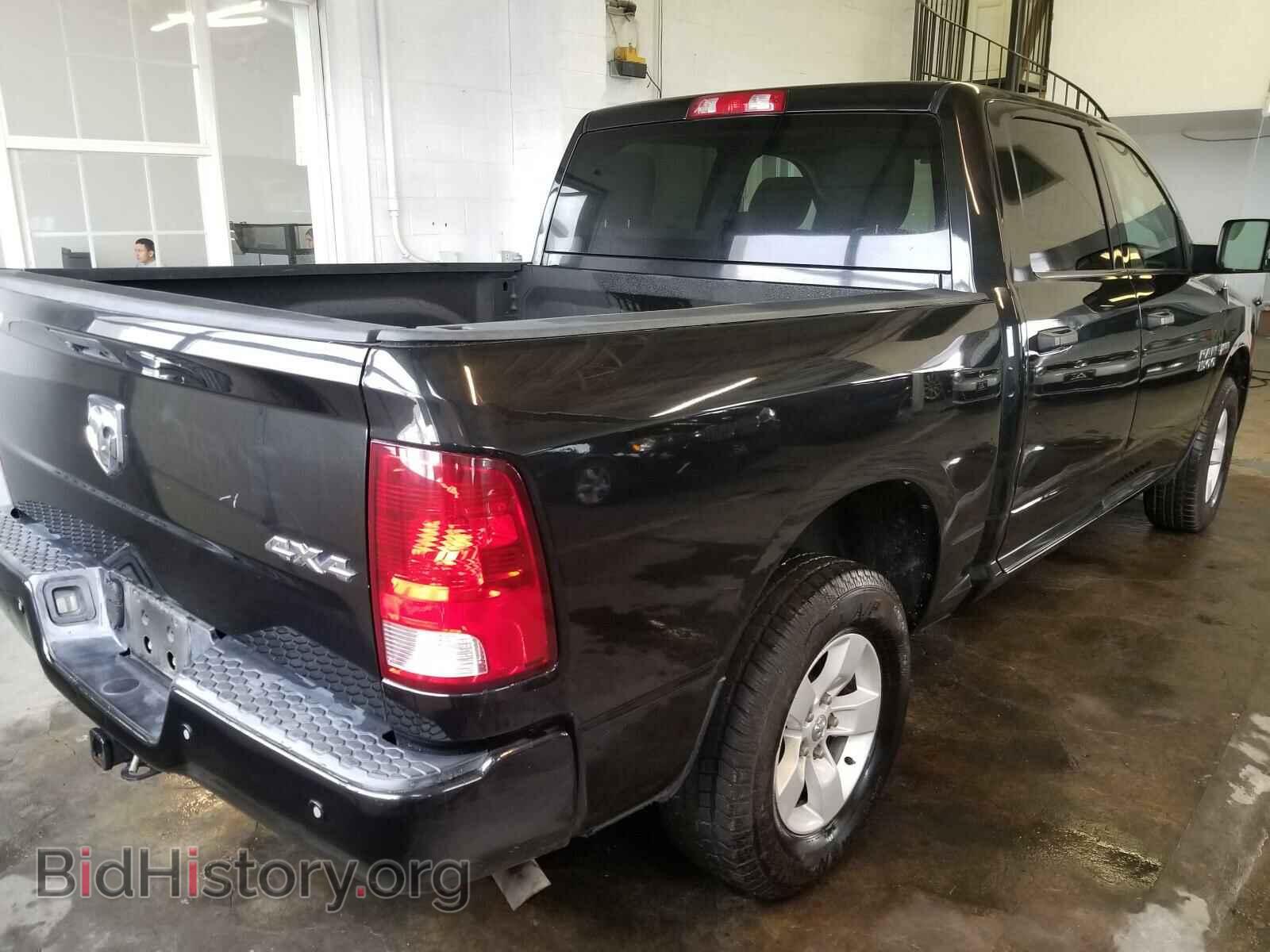 2015 RAM 1500 ST - VIN: 3C6RR7KT8FG711292 - Фото 4