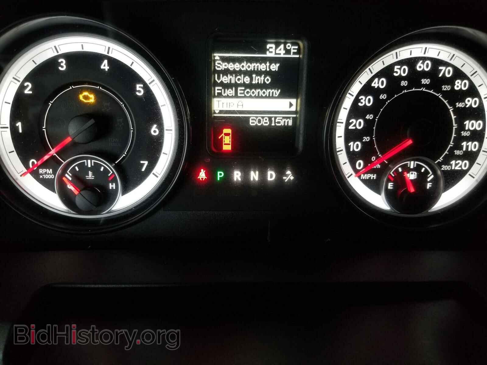 2015 RAM 1500 ST - VIN: 3C6RR7KT8FG711292 - Фото 8