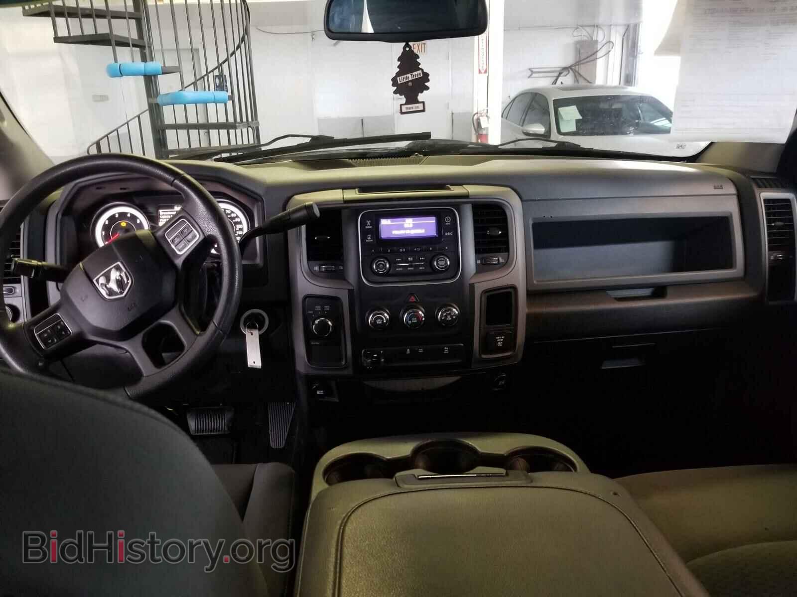 2015 RAM 1500 ST - VIN: 3C6RR7KT8FG711292 - Фото 9