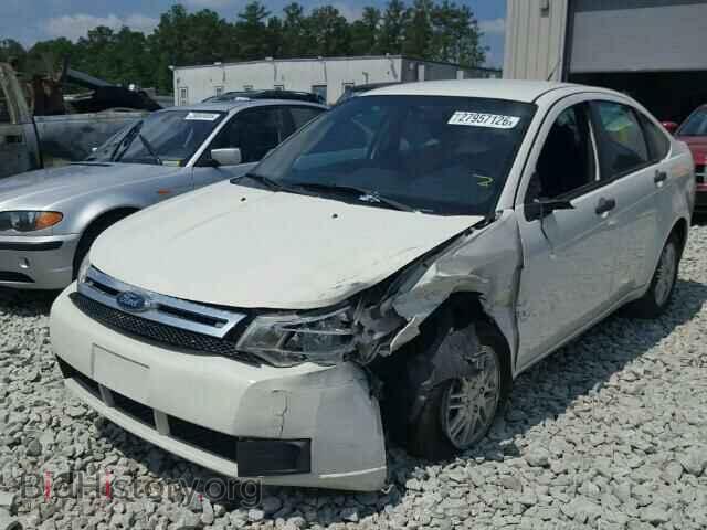 2009 FORD FOCUS - VIN: 1FAHP35N29W215898 - Фото 2