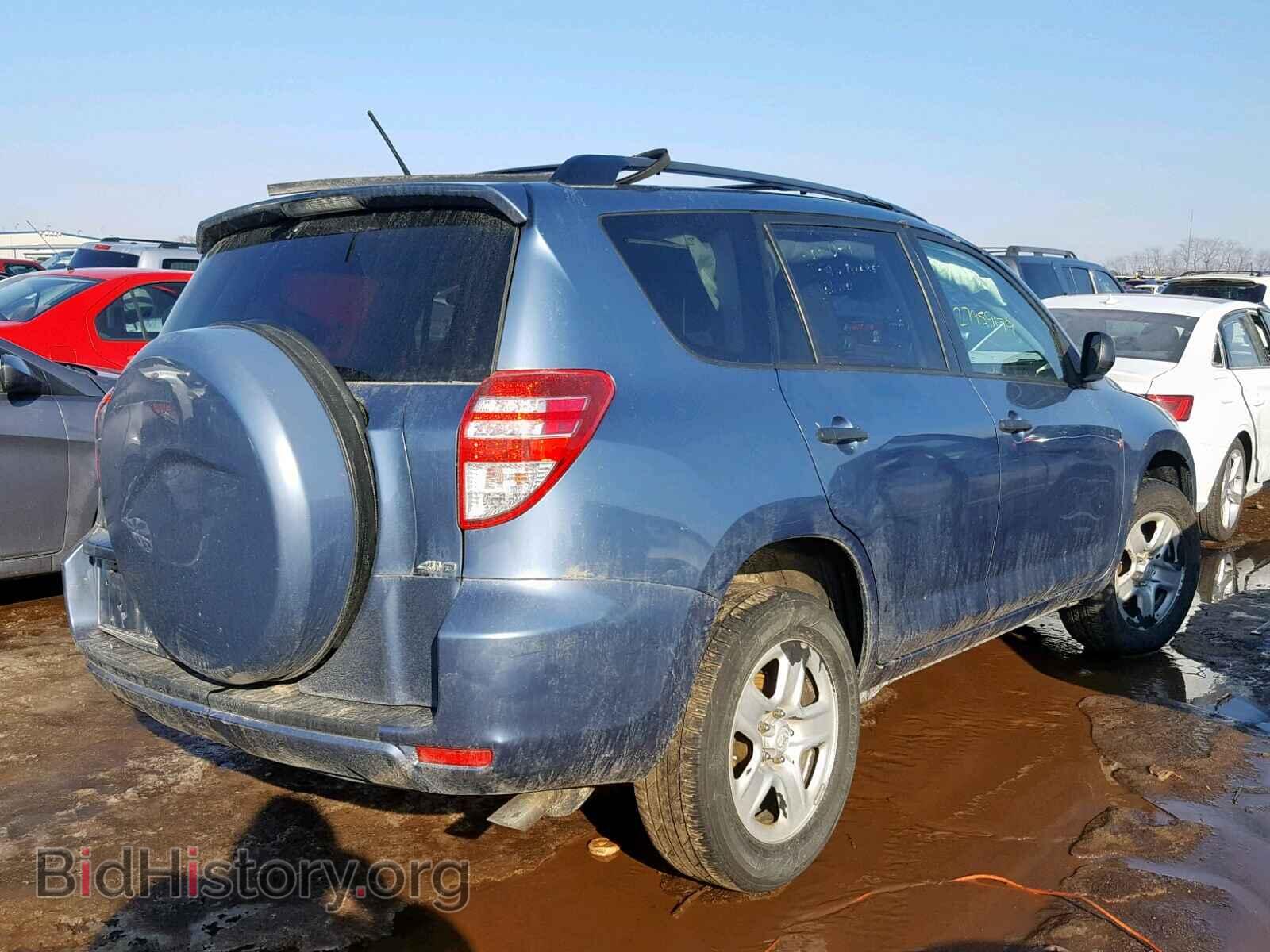 2011 TOYOTA RAV4 - VIN: 2T3BF4DV6BW100963 - Фото 4