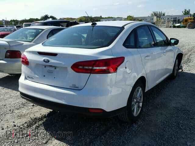 2015 FORD FOCUS - VIN: 1FADP3F2XFL365967 - Photo 4
