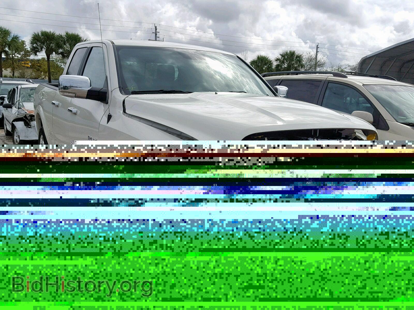 Photo  - RAM 1500 LARAM 2017