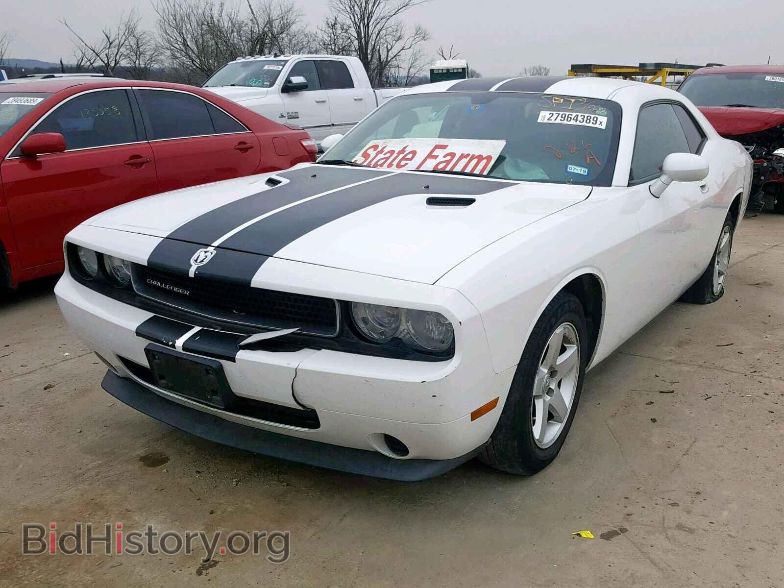 2010 DODGE CHALLENGER - VIN: 2B3CJ4DV2AH300385 - Photo 2
