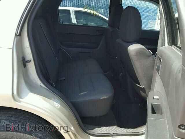 2011 FORD ESCAPE - VIN: 1FMCU0D74BKB88890 - Photo 6