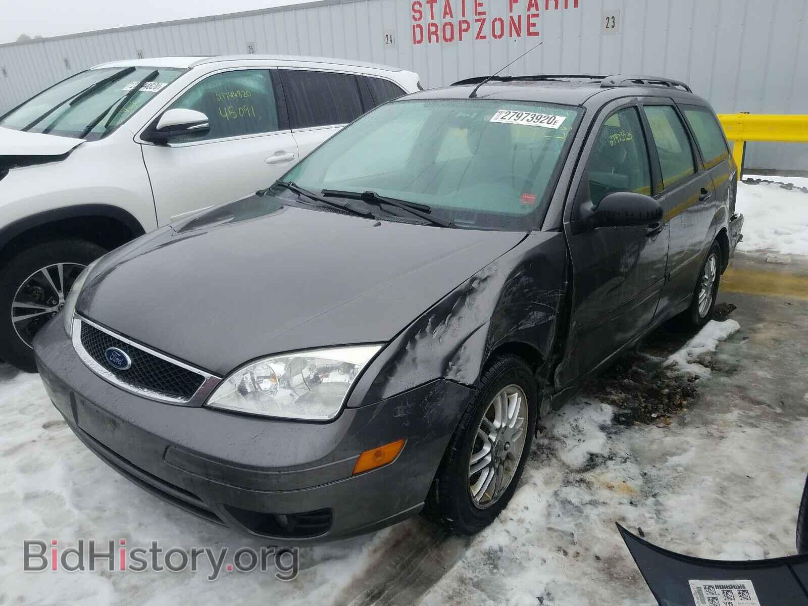 2005 FORD FOCUS - VIN: 1FAFP36N45W211805 - Фото 2