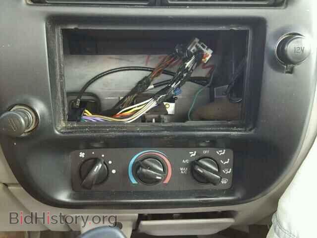 1999 MAZDA B2500 - VIN: 4F4YR12C0XTM21836 - Фото 9