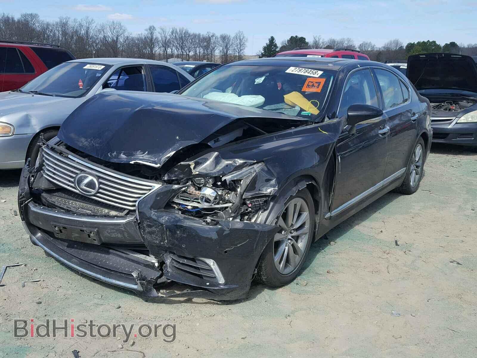 2014 LEXUS LS460 - VIN: JTHBL5EF9E5128630 - Photo 2