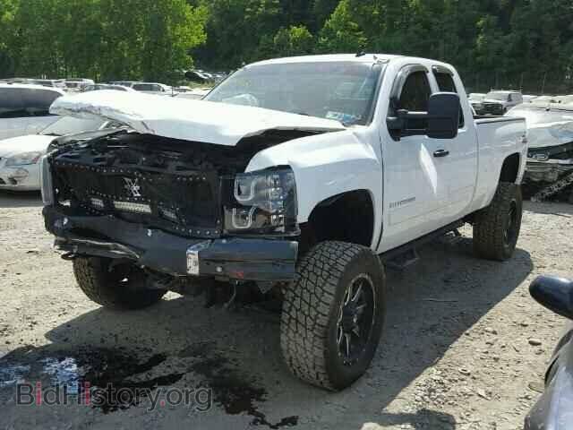 2013 CHEVROLET SILVERADO - VIN: 1GCRKSE73DZ401689 - Фото 2