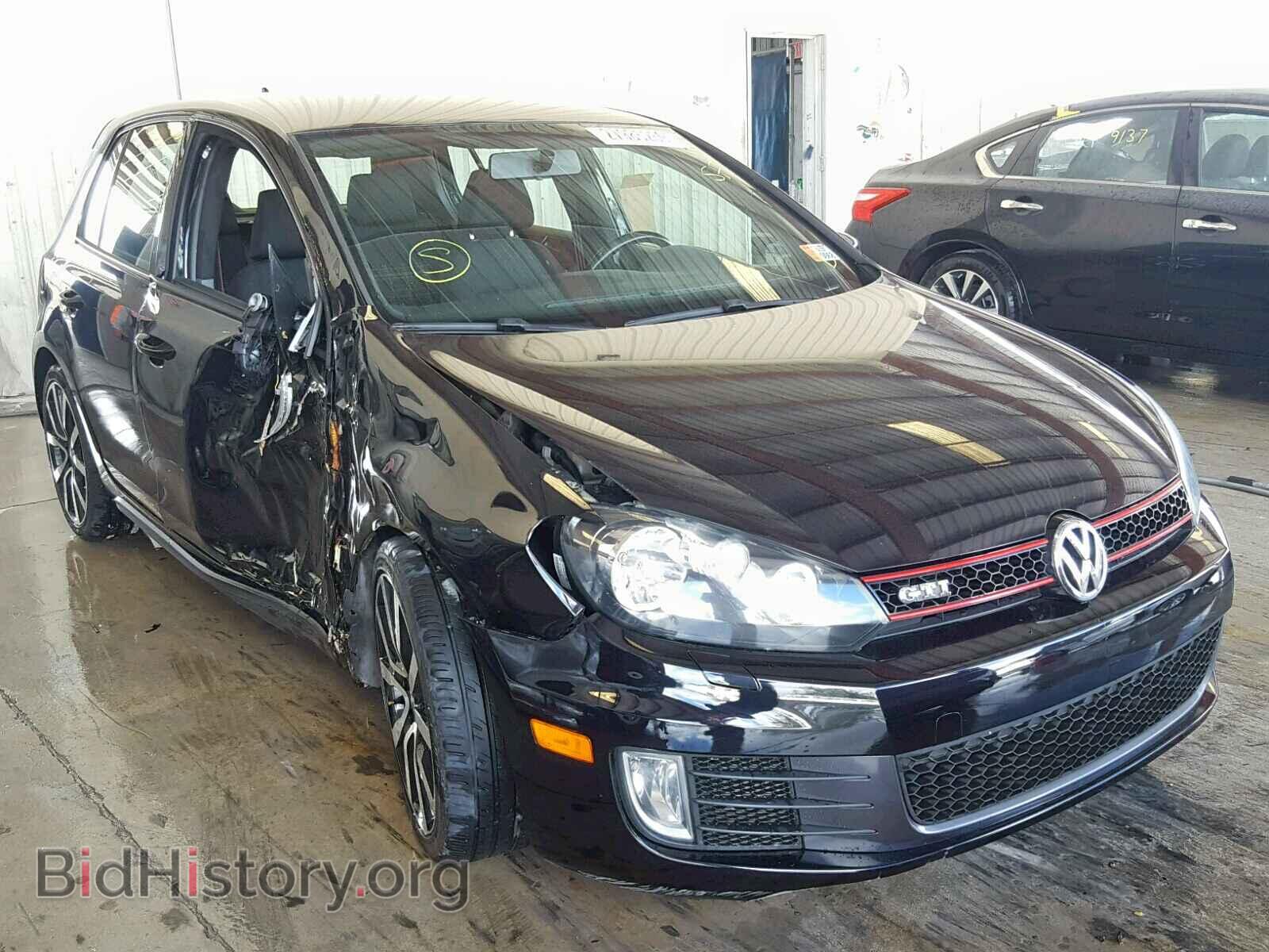 Фотография  - VOLKSWAGEN GTI 2014