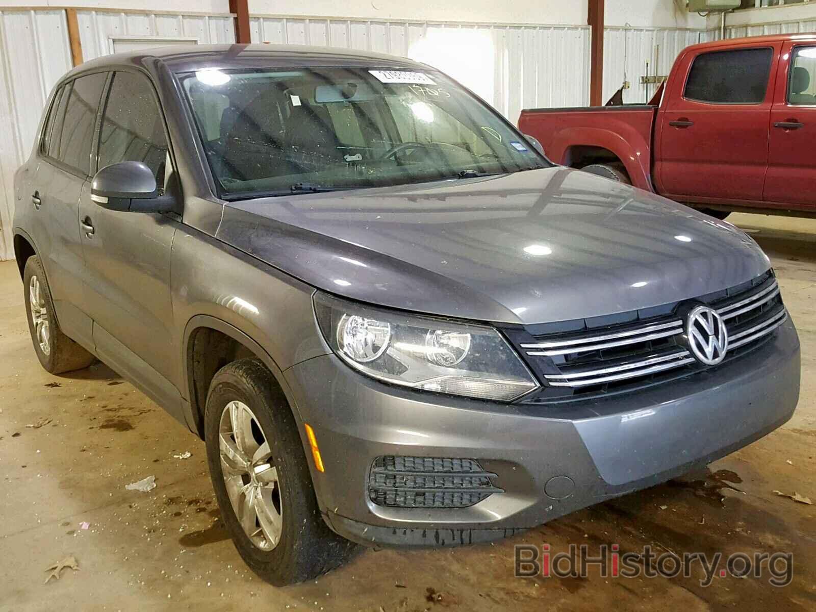 Фотография WVGAV7AX9CW001705 - VOLKSWAGEN TIGUAN S 2012