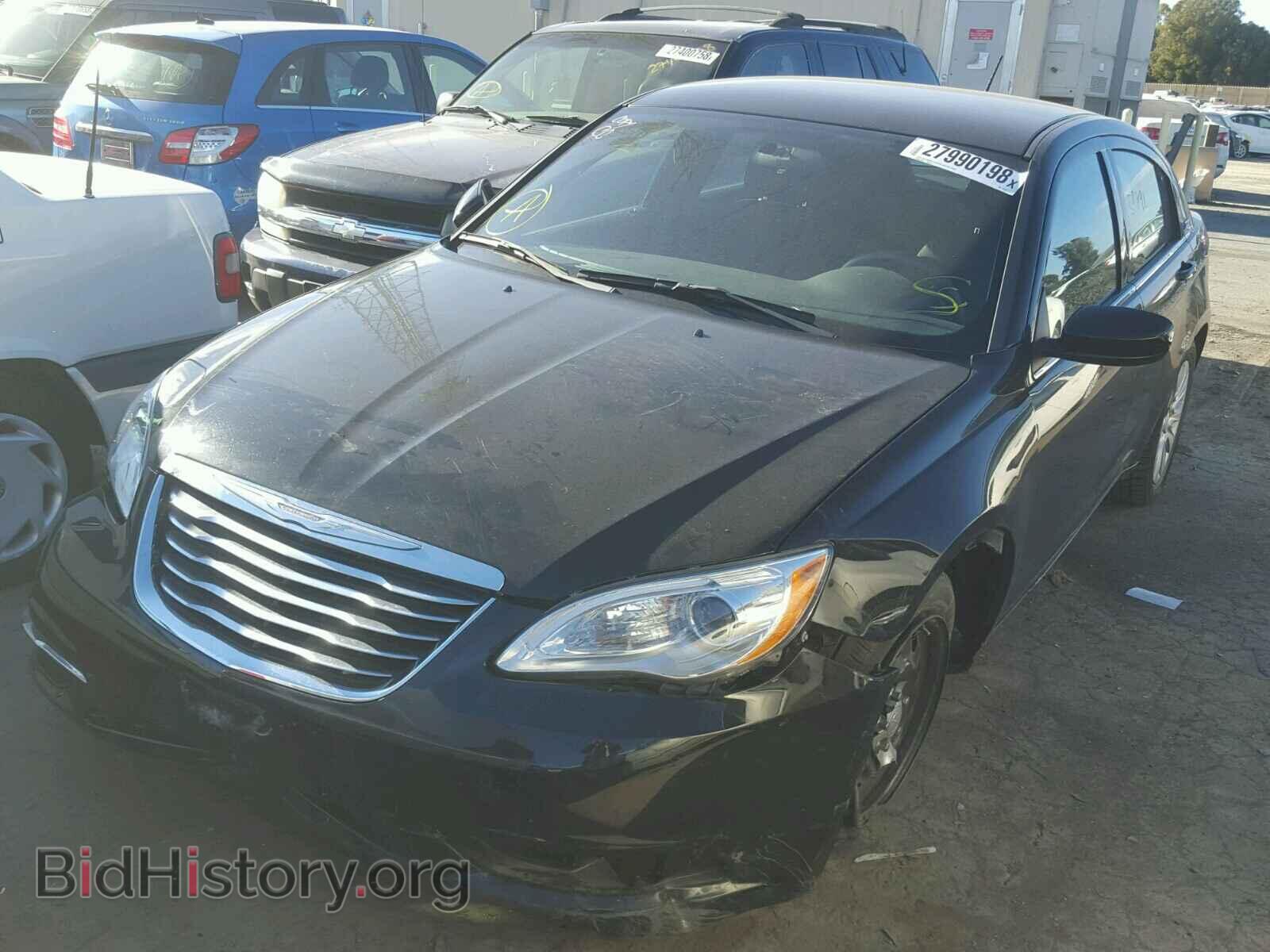 2011 CHRYSLER 200 - VIN: 1C3BC4FB5BN617811 - Фото 2