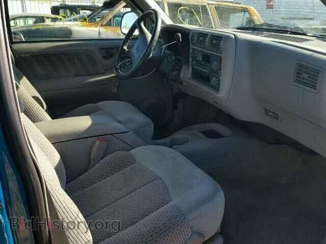 1996 GMC JIMMY - VIN: 1GKDT13W5T2542013 - Фото 5