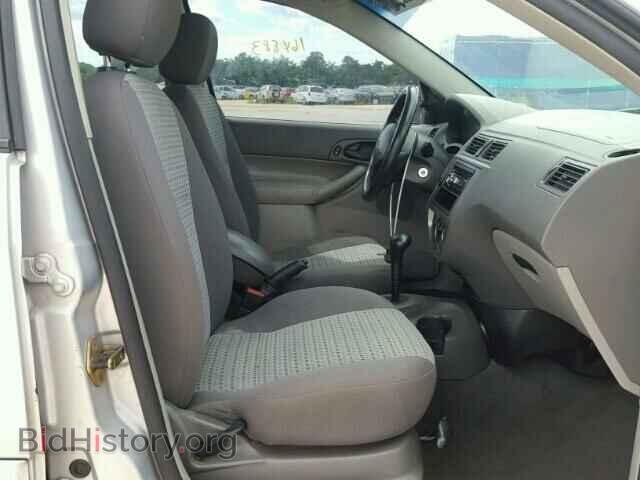 2005 FORD FOCUS - VIN: 1FAFP34N95W215710 - Фото 5