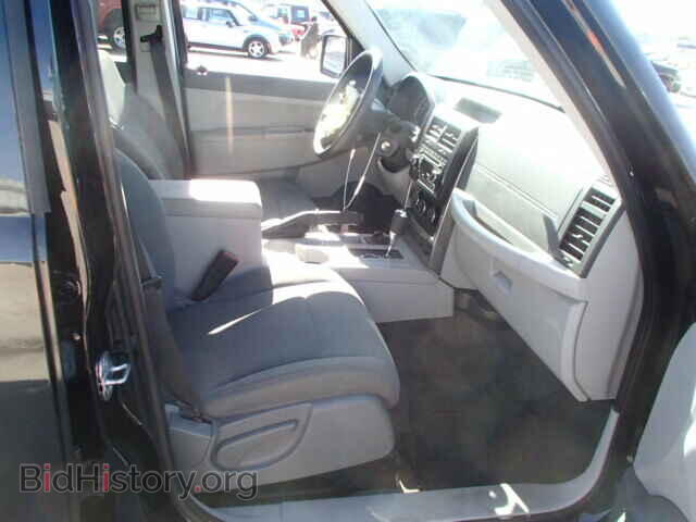 2008 JEEP LIBERTY - VIN: 1J8GN28K58W202061 - Фото 5