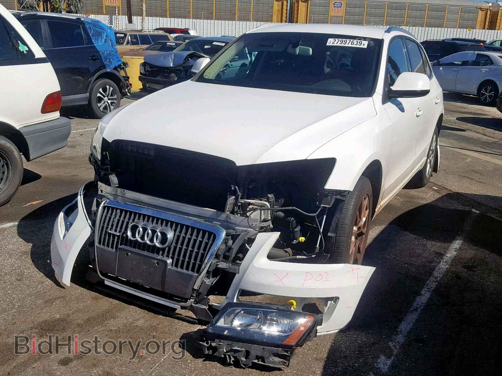 2011 AUDI Q5 - VIN: WA1CFAFP6BA041973 - Фото 2