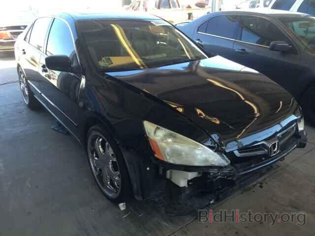 Photo 1HGCM56825A174148 - HONDA ACCORD 2005