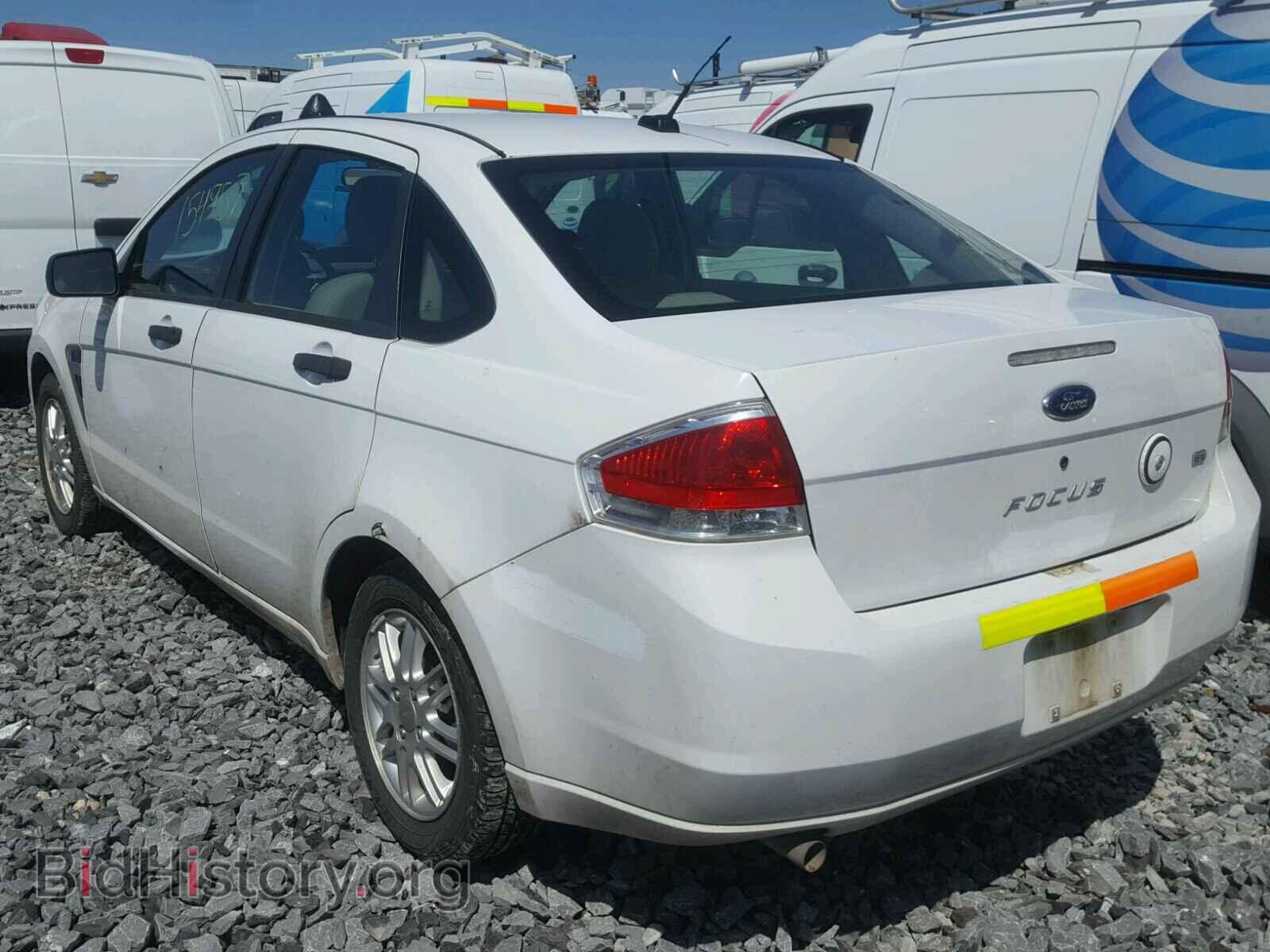 2008 FORD FOCUS - VIN: 1FAHP35N18W282989 - Photo 3