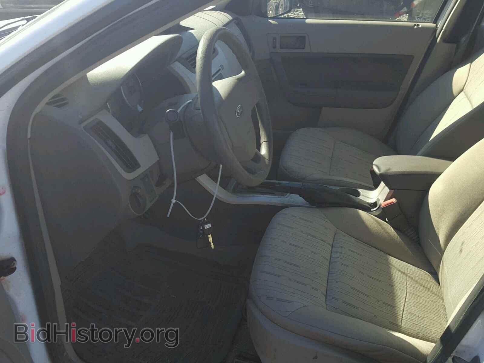 2008 FORD FOCUS - VIN: 1FAHP35N18W282989 - Photo 10