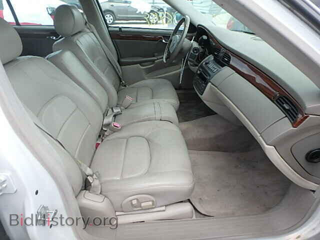 2004 CADILLAC DEVILLE - VIN: 1G6KD54Y84U236472 - Photo 5