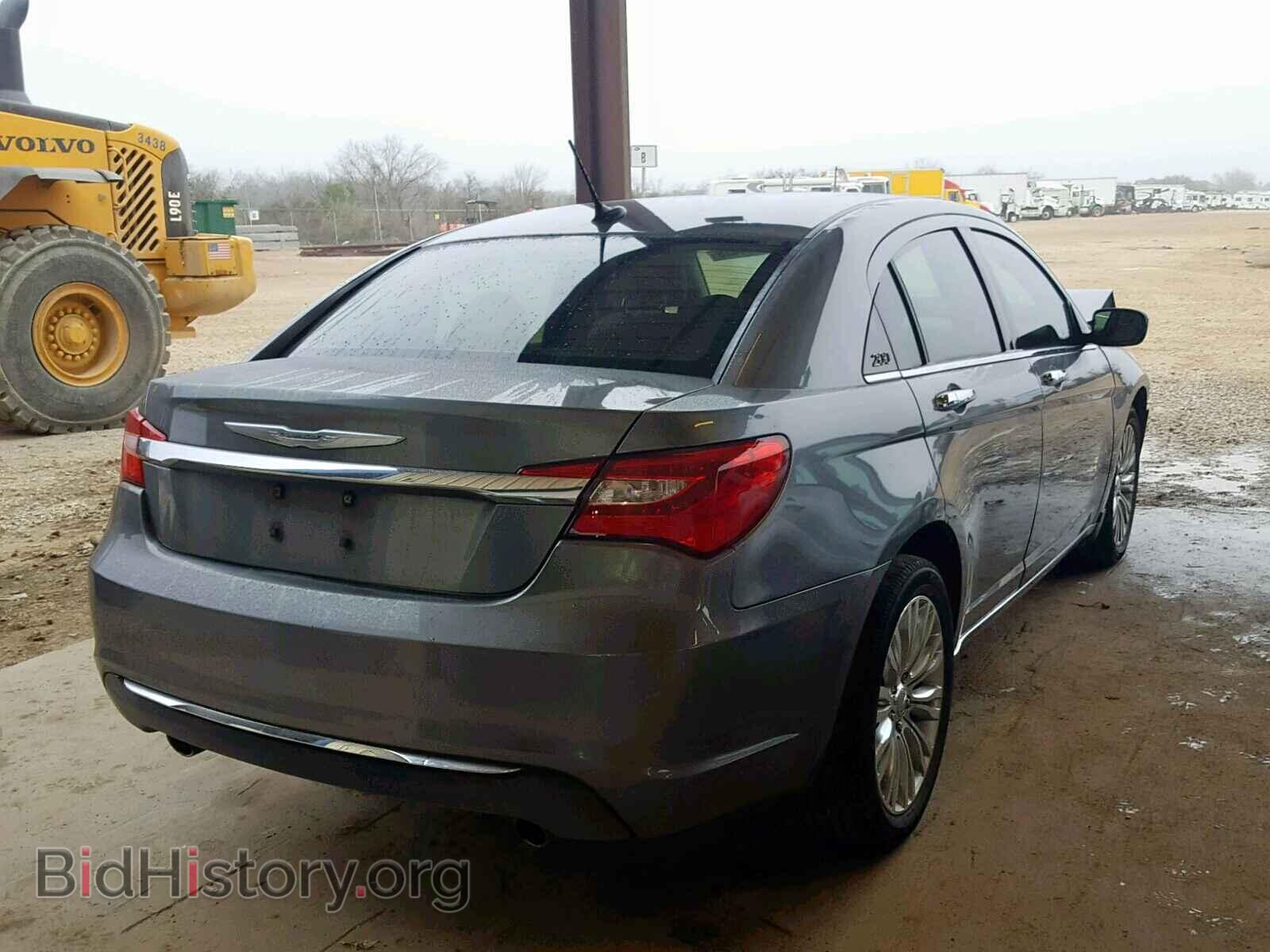 2012 CHRYSLER 200 - VIN: 1C3CCBCG0CN120823 - Photo 4
