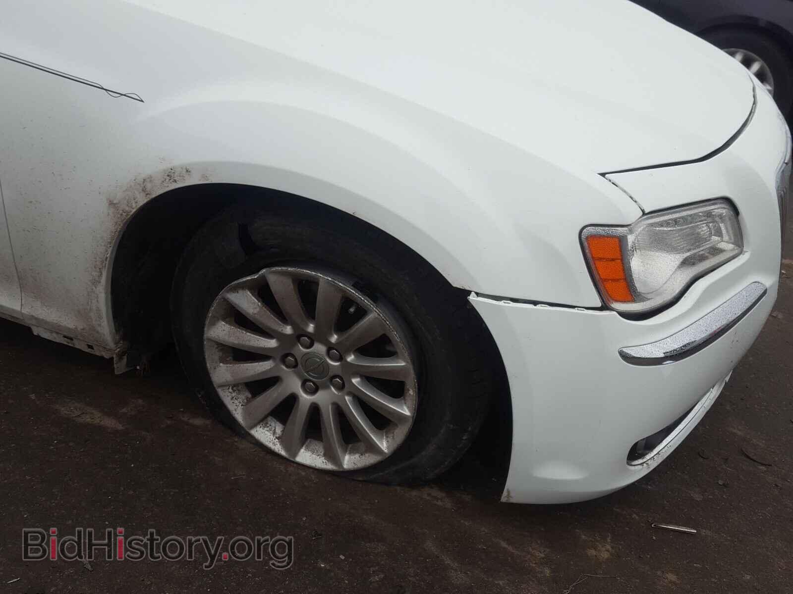 2014 CHRYSLER 300 - VIN: 2C3CCAAG9EH335707 - Фото 9