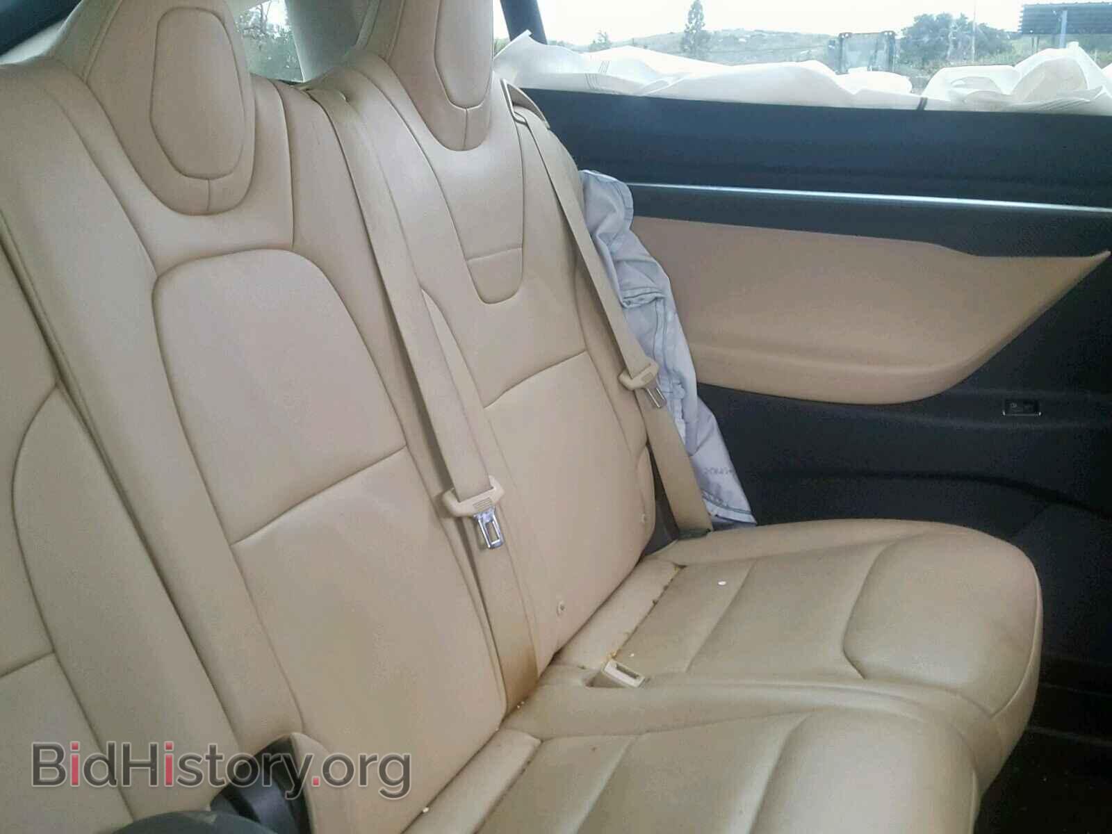 2017 TESLA MODEL X - VIN: 5YJXCDE22HF049009 - Photo 6