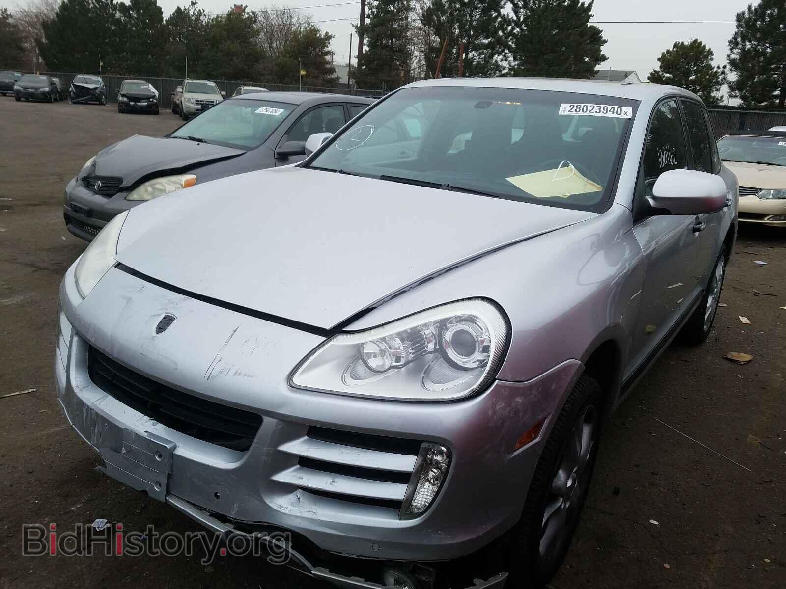 2010 PORSCHE CAYENNE - VIN: WP1AA2AP1ALA04212 - Фото 2