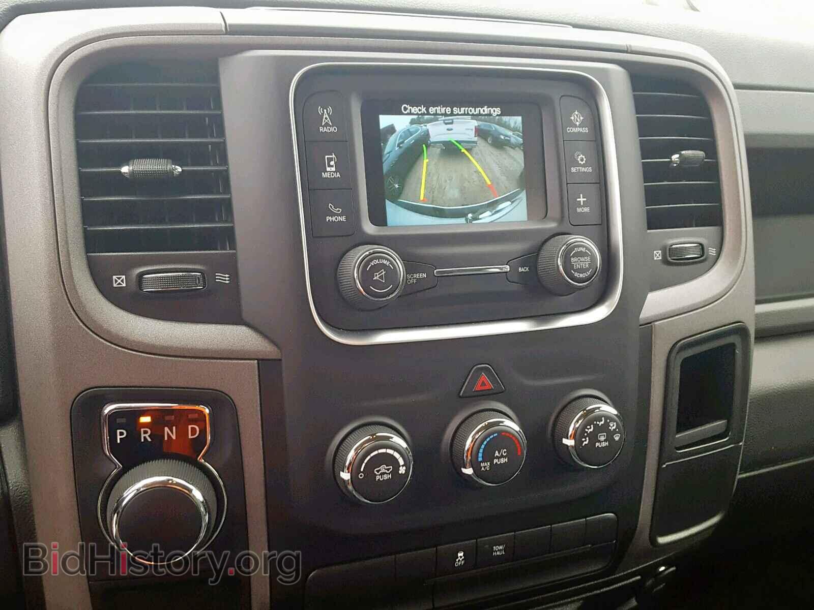 2018 RAM 1500 ST - VIN: 1C6RR6FT3JS112628 - Фото 9