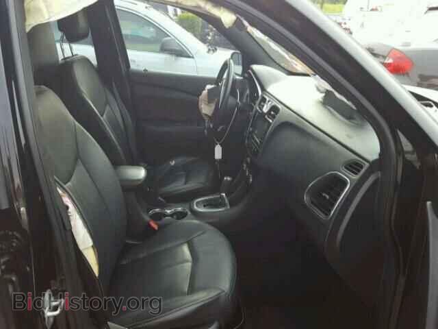 2011 CHRYSLER 200 - VIN: 1C3BC2FG1BN619300 - Фото 5