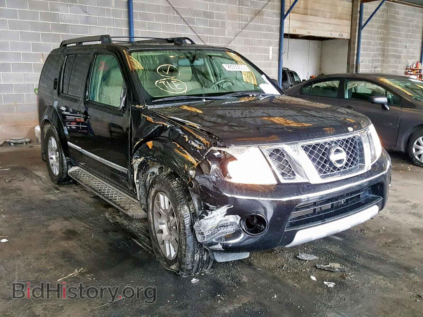 Photo  - NISSAN PATHFINDER 2010