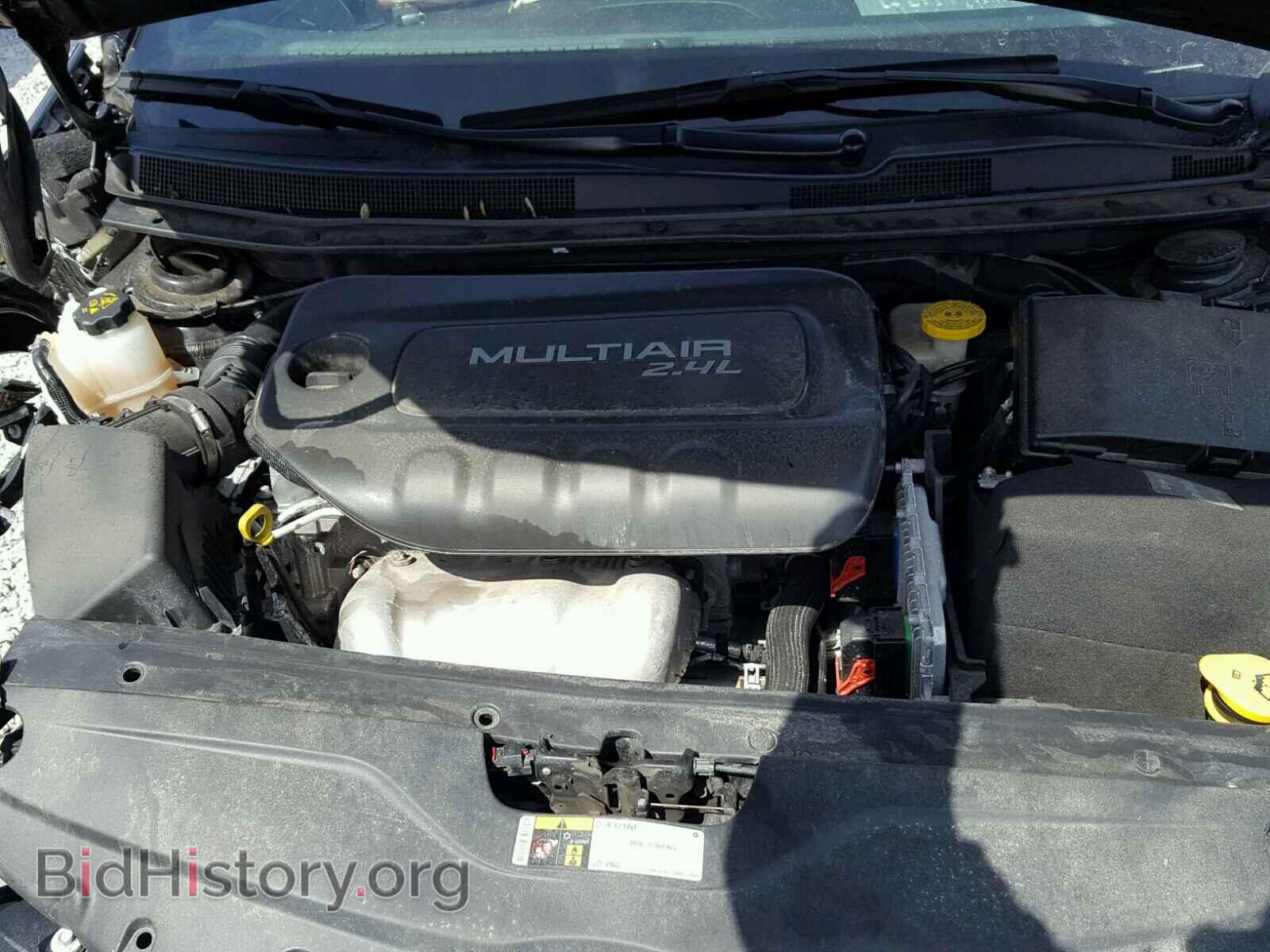 2016 CHRYSLER 200 - VIN: 1C3CCCBB2GN115771 - Фото 7