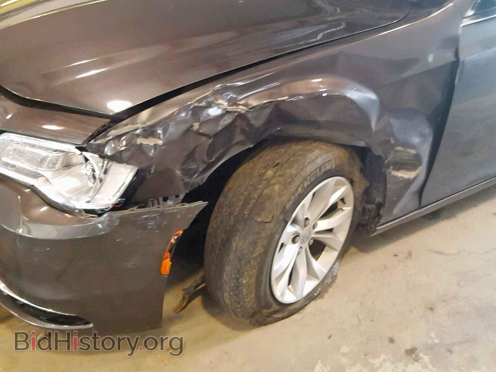 2016 CHRYSLER 300 - VIN: 2C3CCAAGXGH117925 - Фото 9