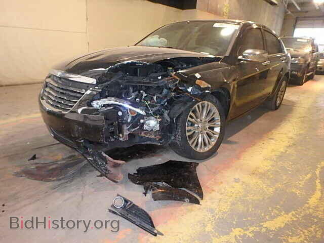 2011 CHRYSLER 200 - VIN: 1C3BC2FG1BN517981 - Фото 2