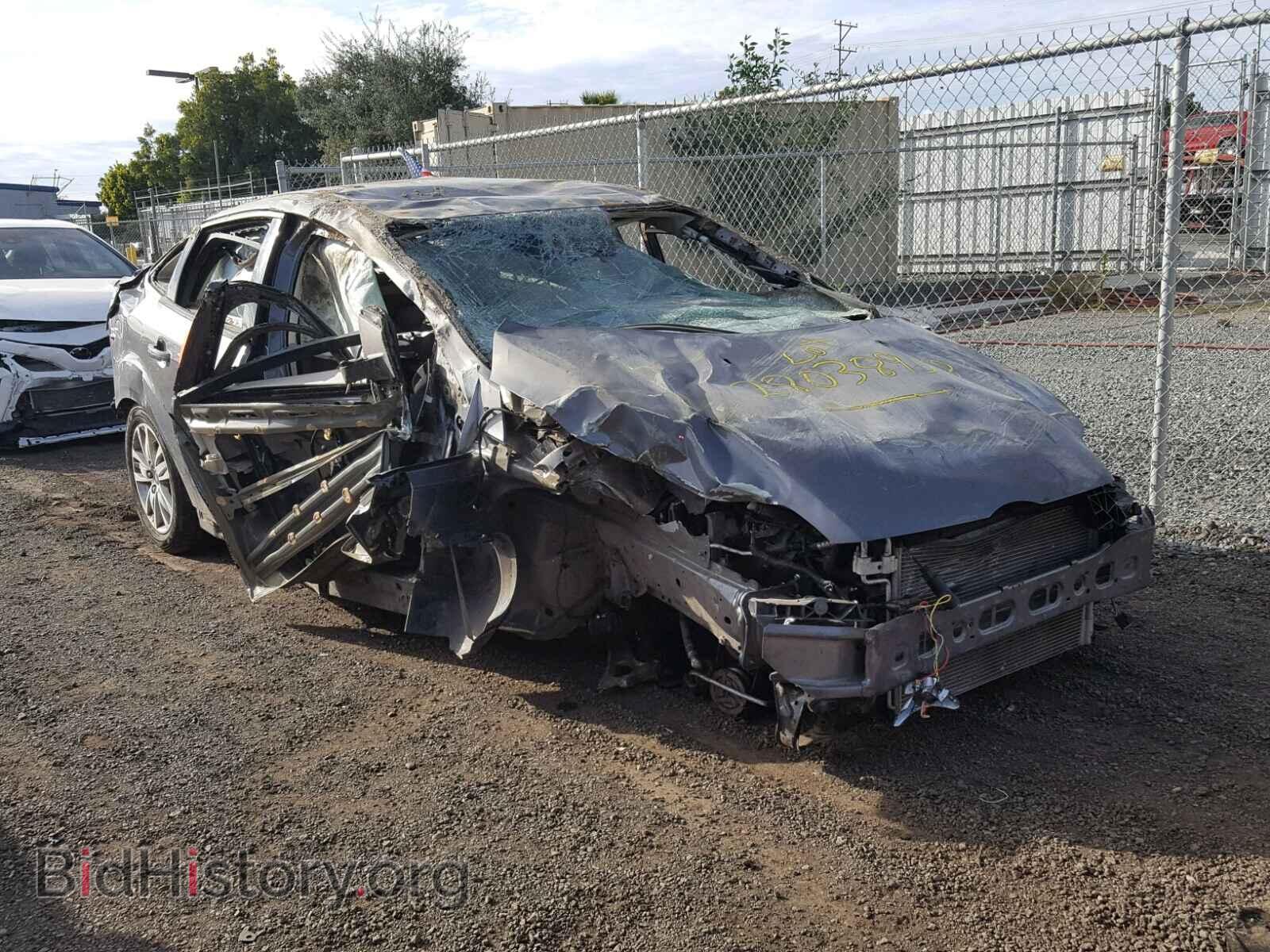 Photo 1FAHP3H23CL479657 - FORD FOCUS 2012