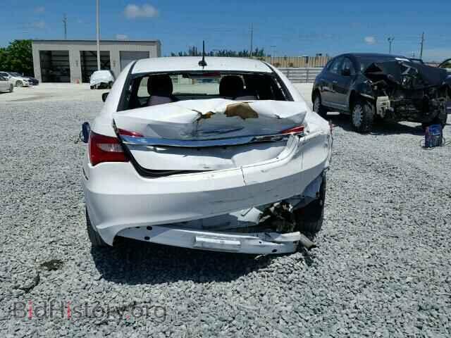 2012 CHRYSLER 200 - VIN: 1C3CCBAB2CN273291 - Фото 10