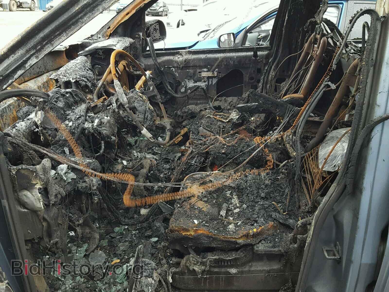 2004 FORD FREESTAR - VIN: 2FMZA52204BA72834 - Фото 5