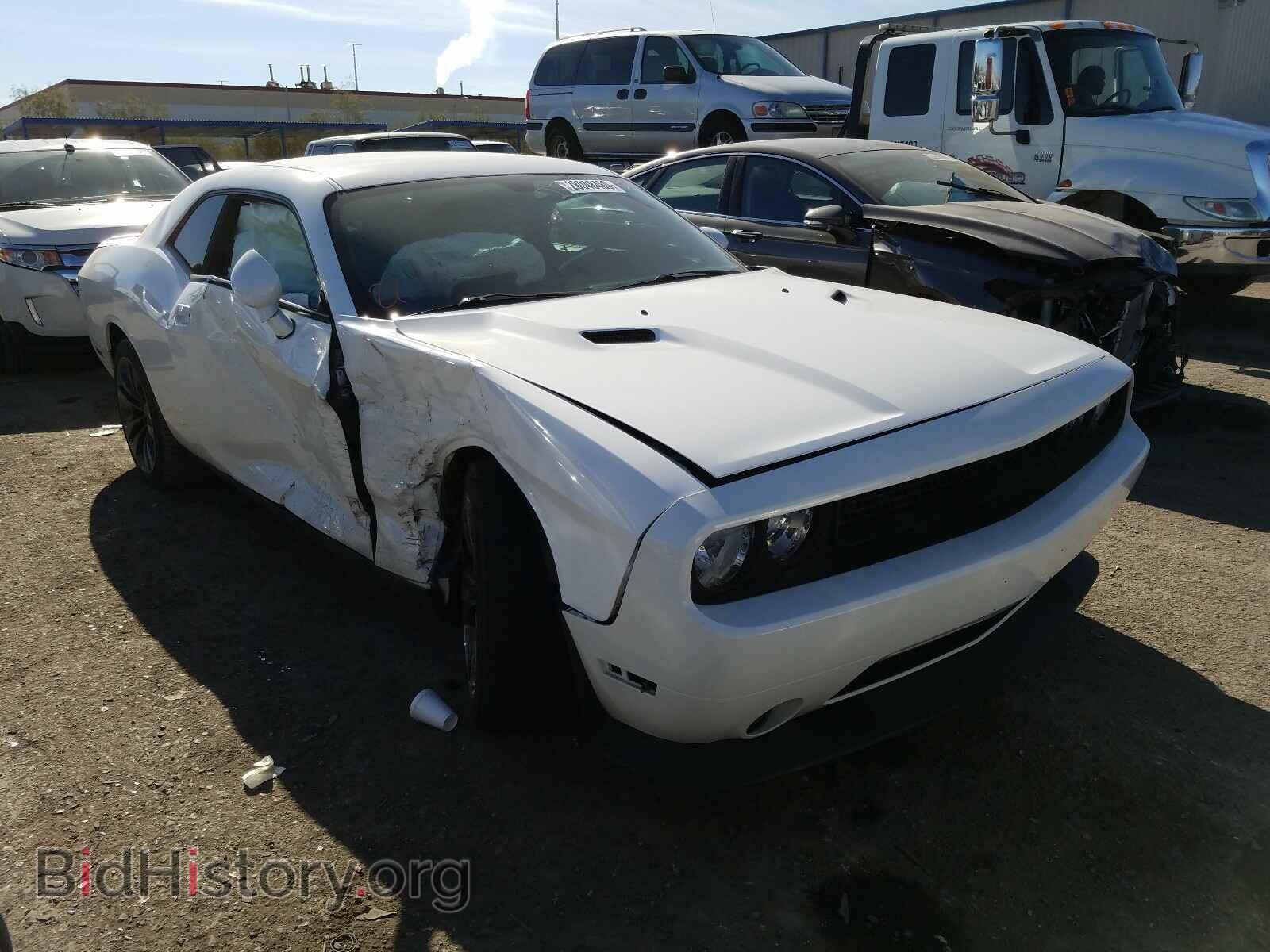Photo 2C3CDYDJ6DH691172 - DODGE CHALLENGER 2013